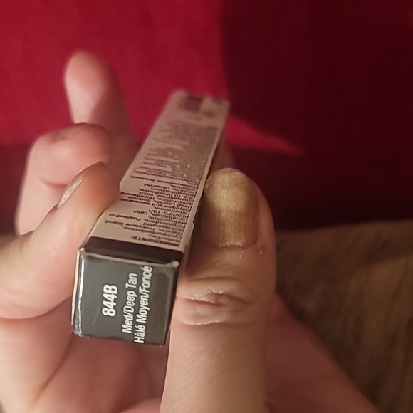 Wet n Wild Photofocus Concealer #844B Medium/Deep Tan - Picture 3 of 3